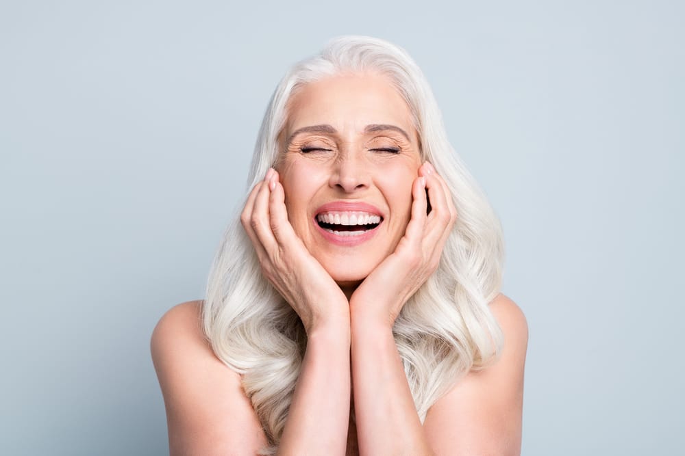 How to Clean Your Own Teeth Like a Hygienist: A 10-Step Guide